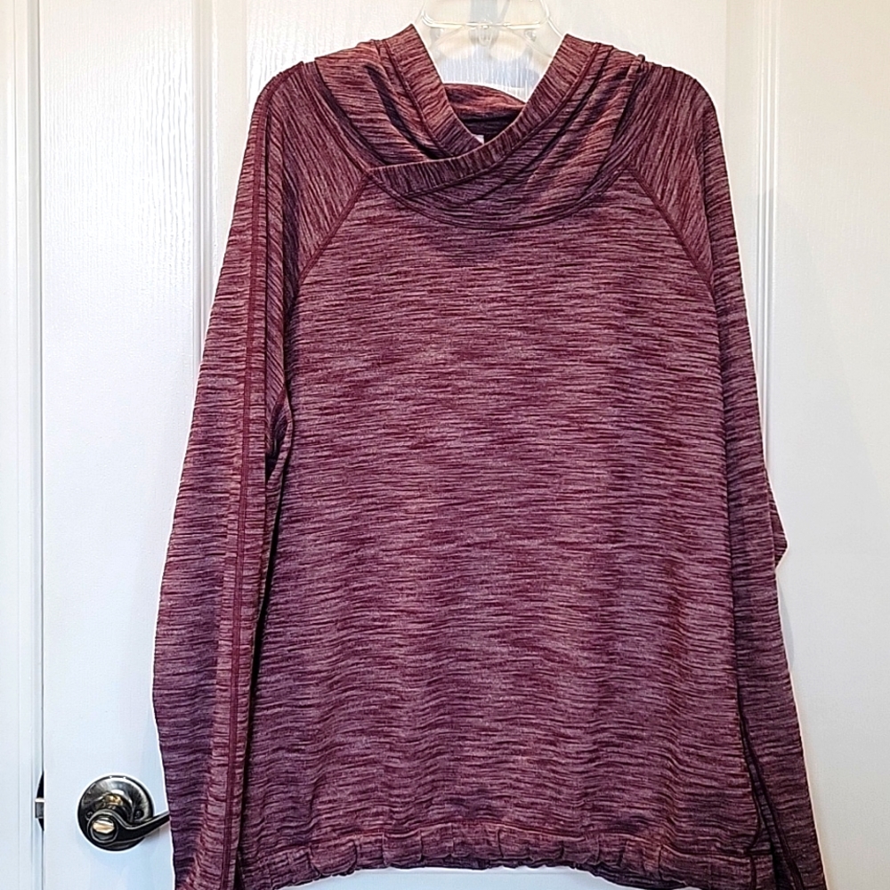 LULULEMON purple hoodie